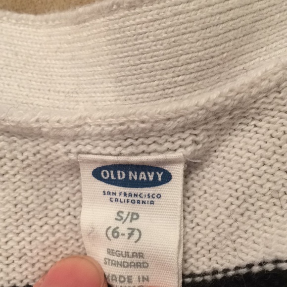 Girl's black and white striped cardigan w/ pockets - Picture 2 of 2